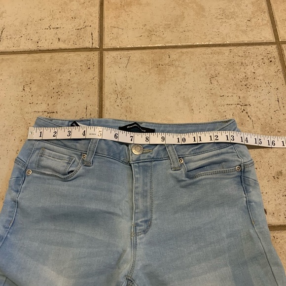 Bluenotes Light Wash Denim Jeans - Size 27, Short - High-Rise, Skinny Fit - Picture 4 of 6